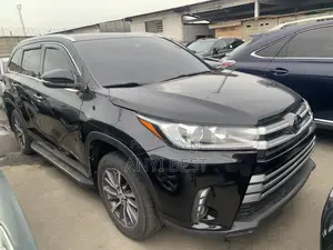 Toyota Highlander 2019 Black