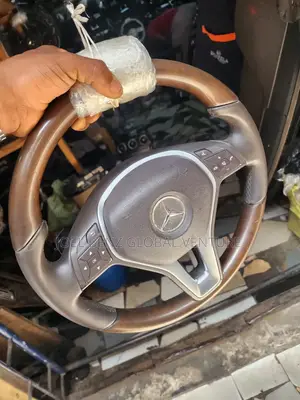 C300 2013,Glk350 2013 Formica Steering Wheel