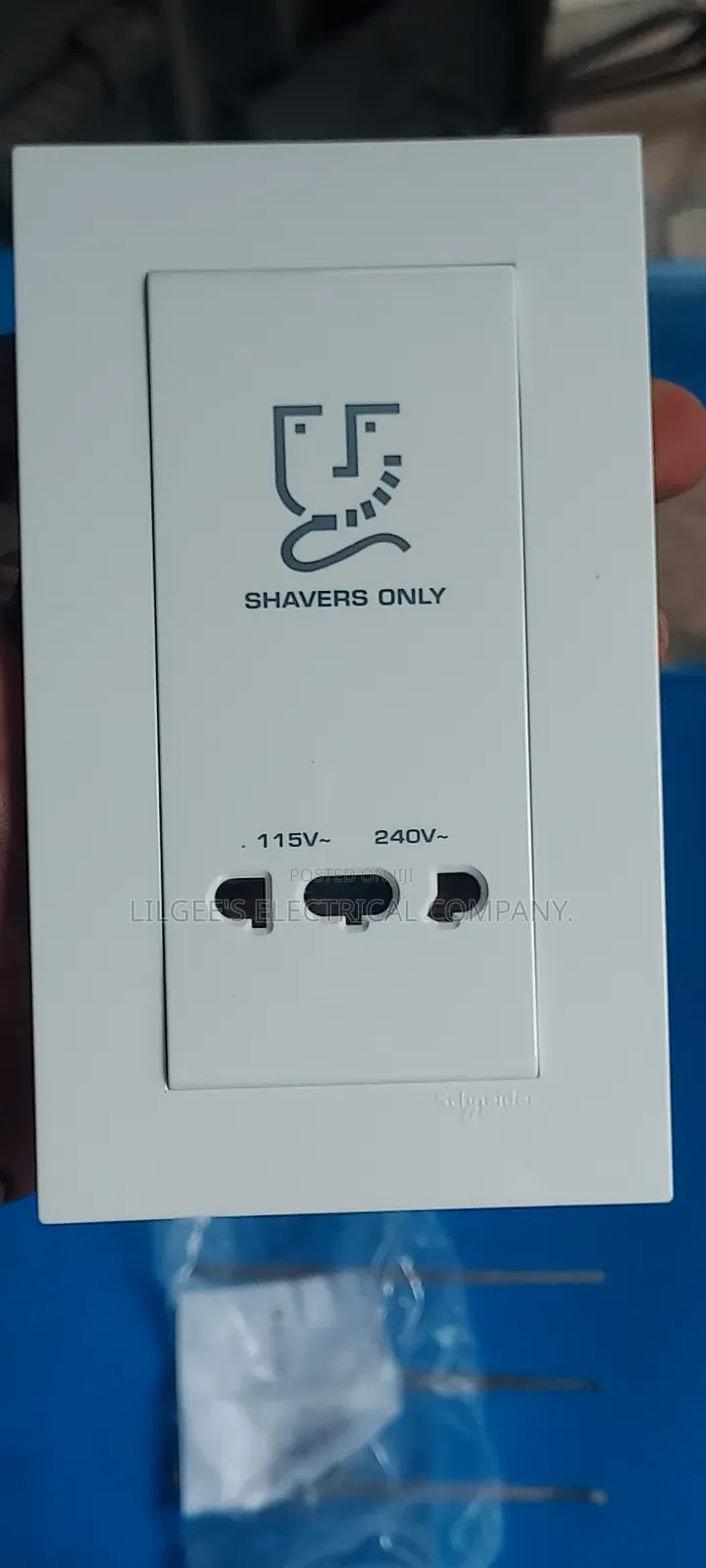Schneider Shaver Socket