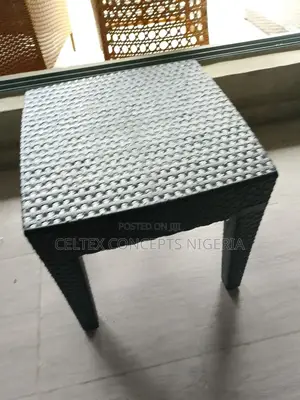 Plastic Restaurant Chair
