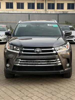 Toyota Highlander Limited Platinum 4x4 V6 (3.5L 6cyl 8A) 2017 Gray