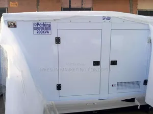 200kva Soundproof Perkins Diesel Generator 2yrs Warranty