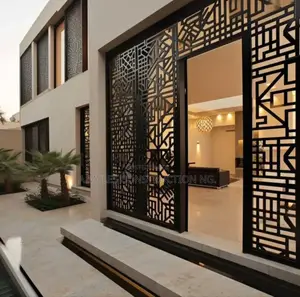 Leser Cut Interior