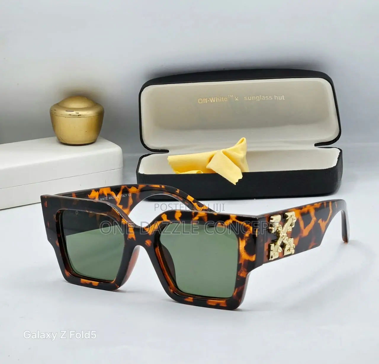 Off -white Eyewear