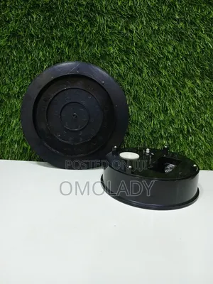 Battery Powered Mirror Rotating Product Display Stand