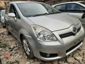 Toyota Corolla Verso 1.8 2008 Silver