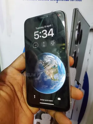 Photo - Apple iPhone X 64 GB White
