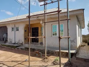 Furnished 2bdrm Block of Flats in Ife Sowapo, Ifo for sale