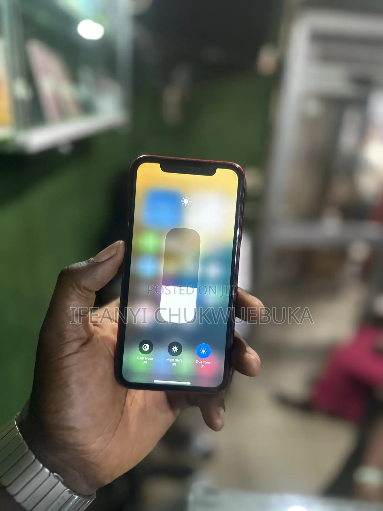 Apple iPhone XR 64 GB Red
