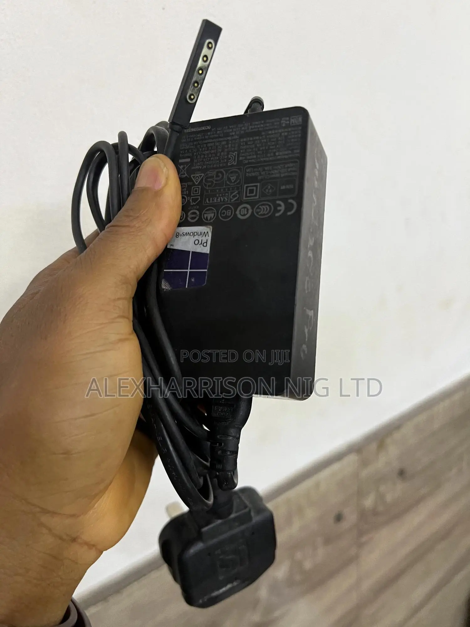 Surface Pro Charger