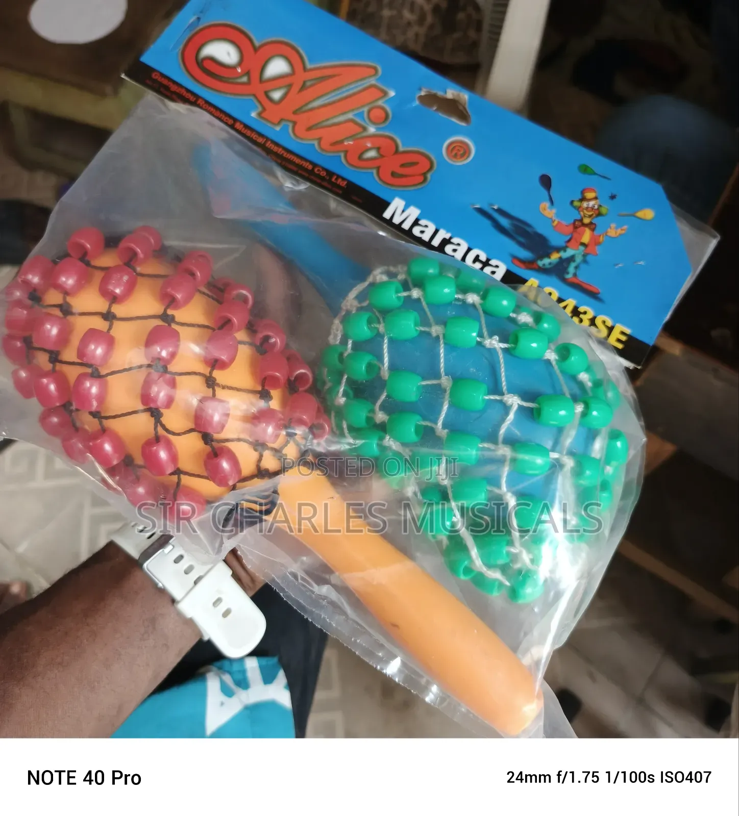 High Quality Beaded Maracas