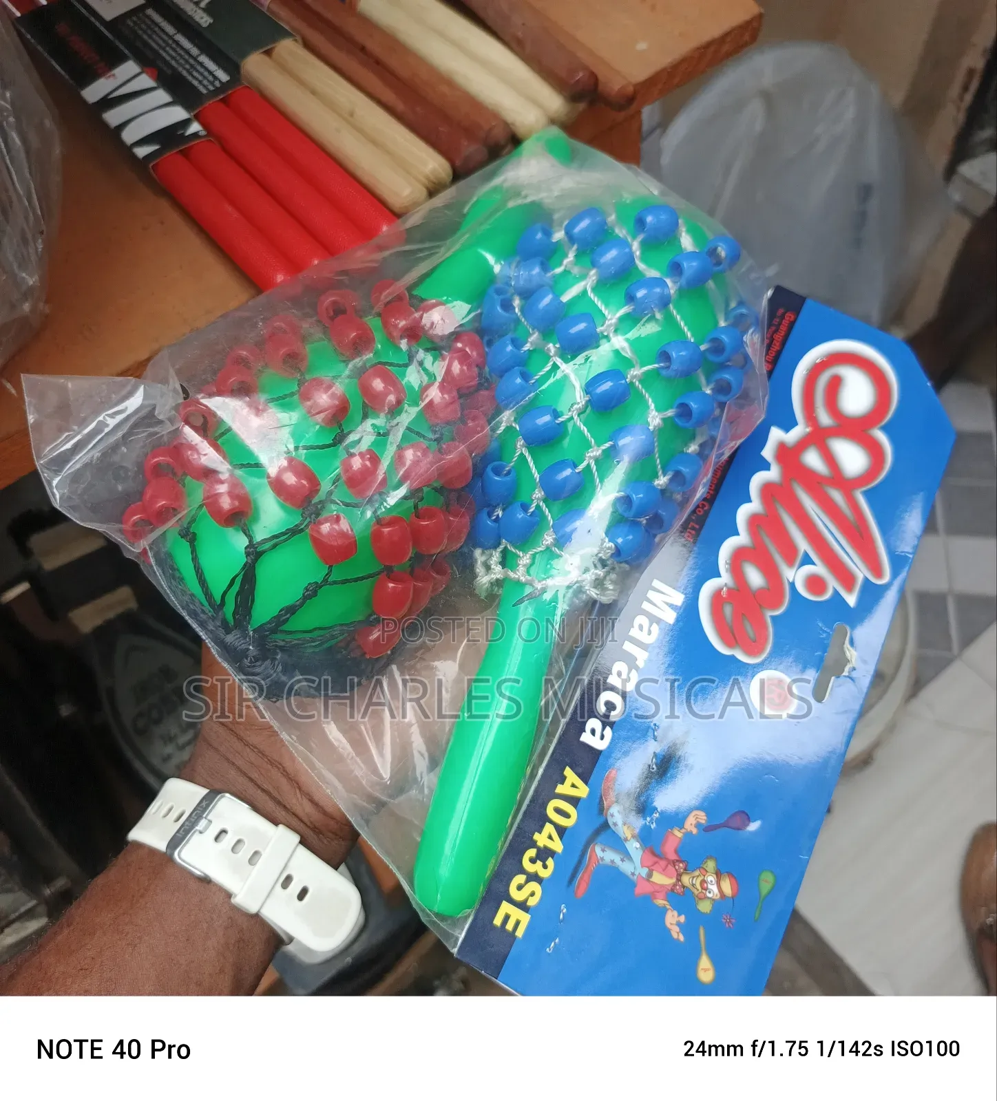 High Quality Beaded Maracas