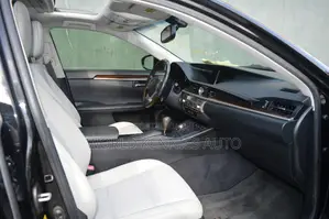 Lexus ES 2014 Black