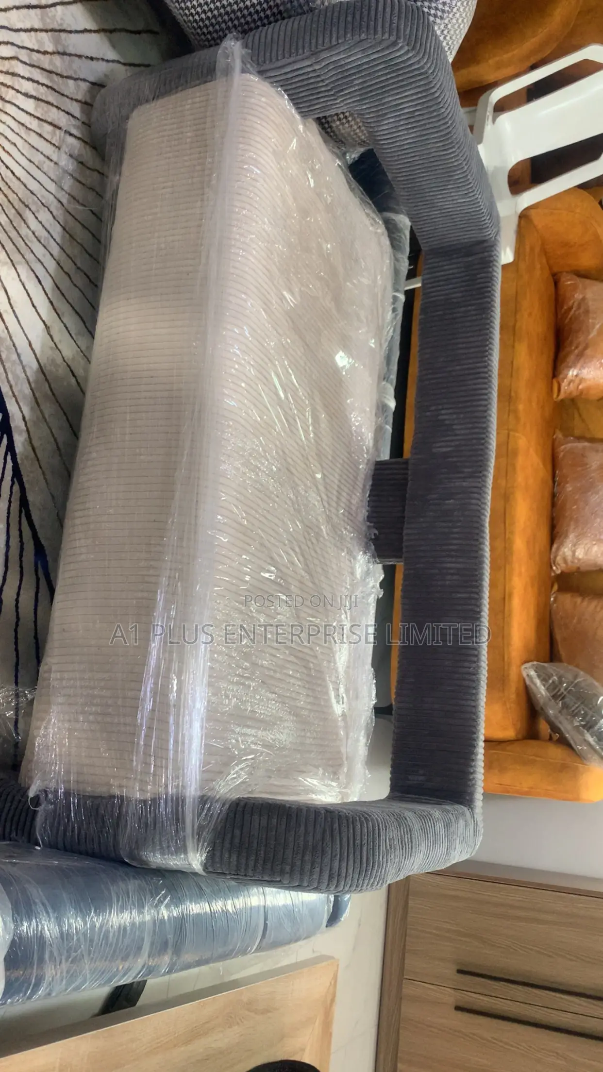 Dark Grey 2,2 Setter Sofa