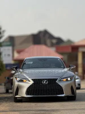 Lexus IS 300h 2WD 2021 Beige