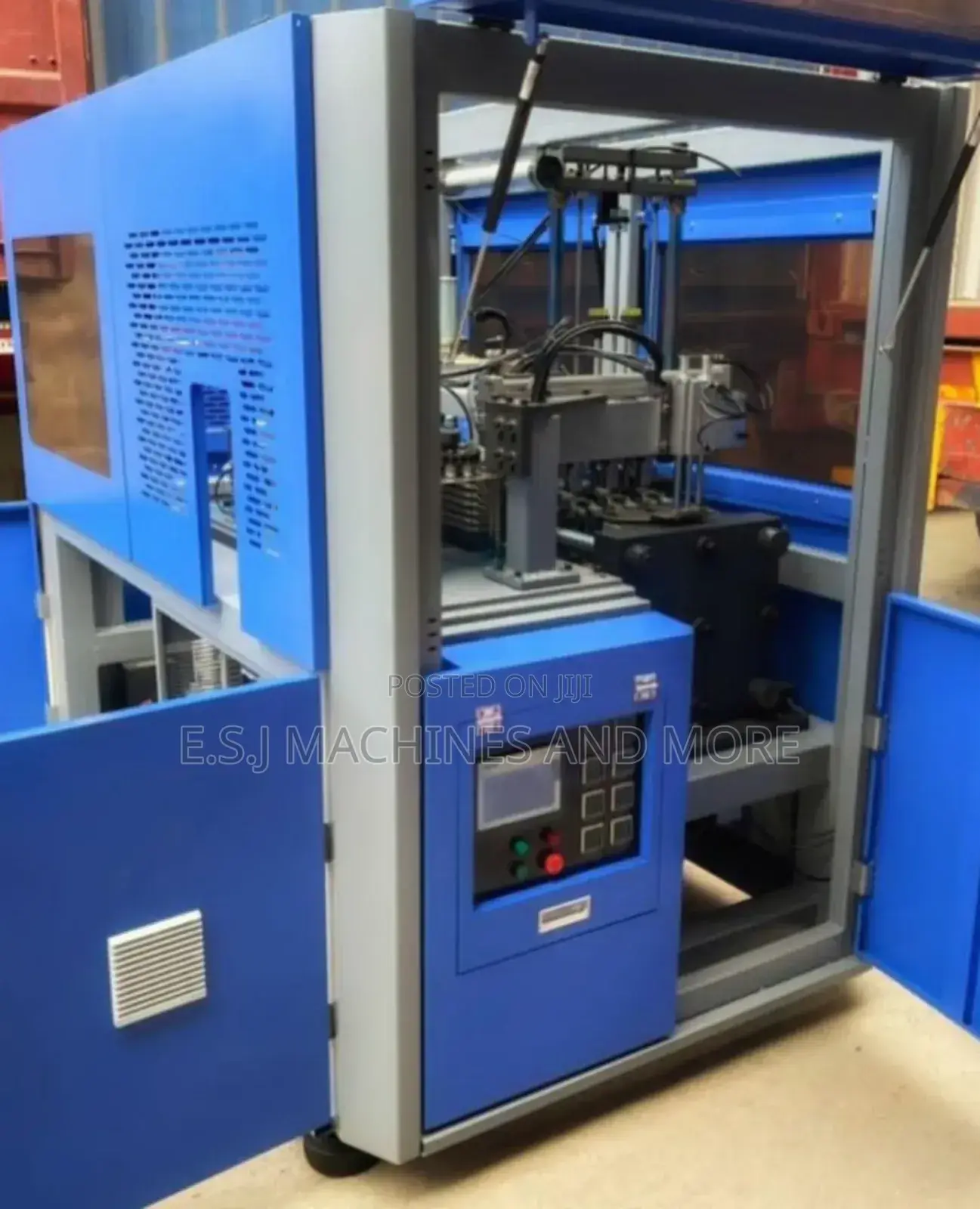 Plastic Bottles Making Machine