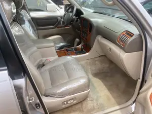 Toyota Land Cruiser 2003 Silver