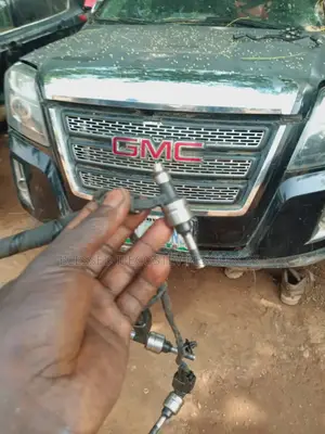 Fuel Injector Nozzle GMC Chevrolet