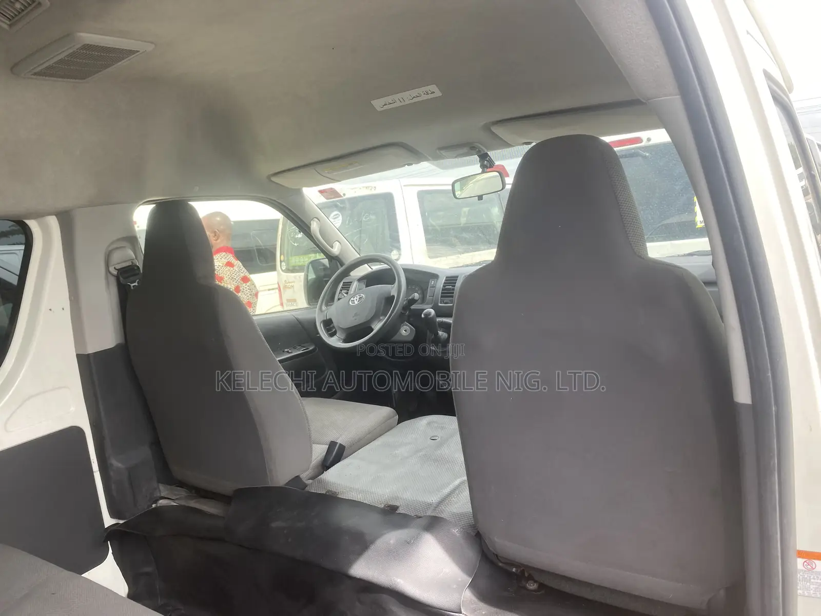 Toyota HiAce 2018 White