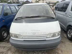 Toyota Previa Automatic 2003 White