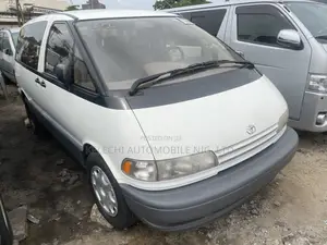 Toyota Previa Automatic 2003 White