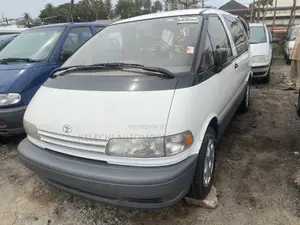 Toyota Previa Automatic 2003 White