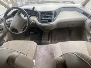 Toyota Previa Automatic 2003 White