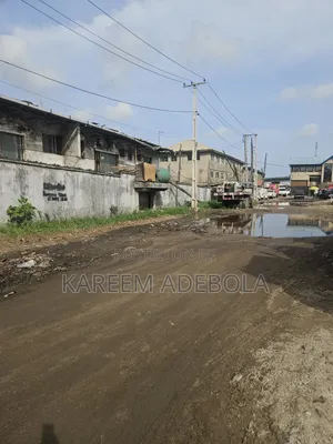 Warehouses on Eric Moore Surulere Lagos