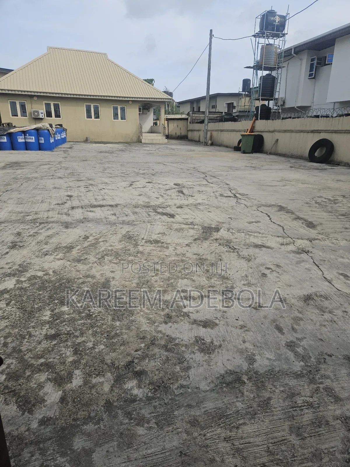 Warehouse in Eric Moore Surulere