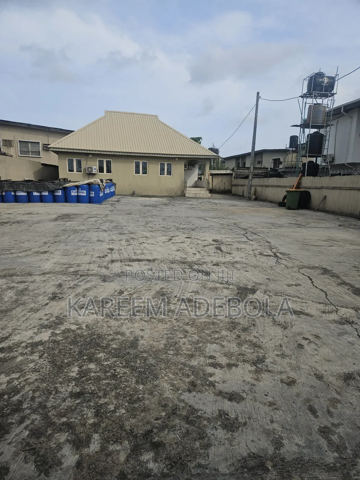 Warehouse in Eric Moore Surulere