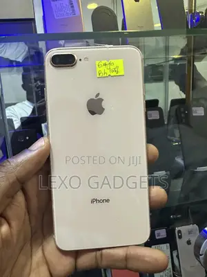 Photo - Apple iPhone 8 Plus 64 GB Gold