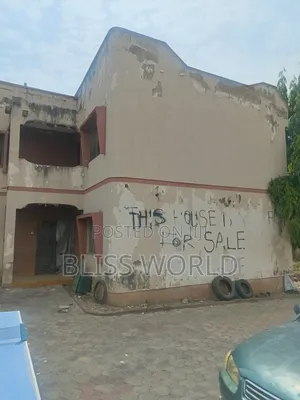 4bdrm Duplex in Jahi for sale