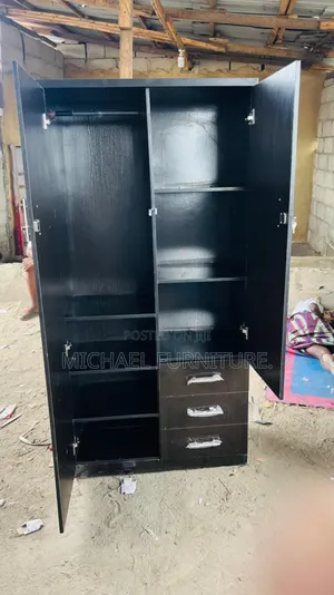 Immense,Clean and Well Constructed 3x6 Wardrobe