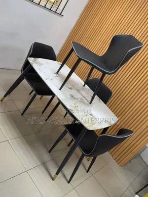 4 Seater Dinning Table and Chairs