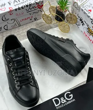 Exclusive Luxury Dolce and Gabbana Black Shoe