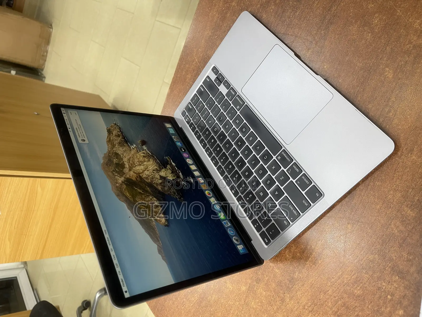 Laptop Apple MacBook Air 2020 8GB Intel Core I3 SSD 128GB