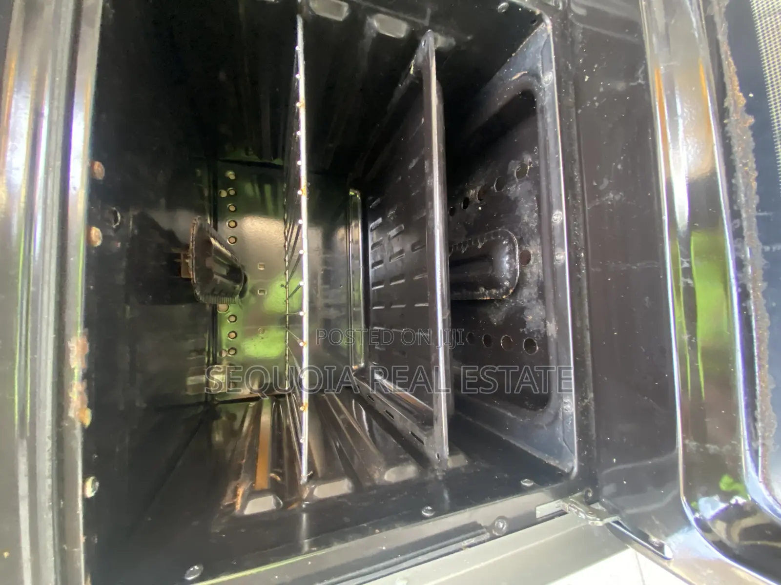 Fairly Used 4 Burner Oven for Sale