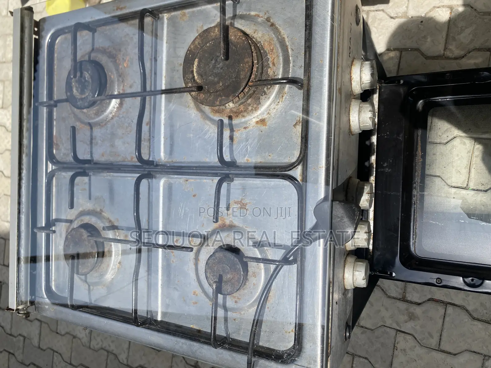 Fairly Used 4 Burner Oven for Sale