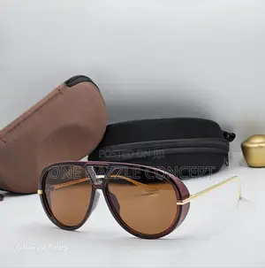Female Tomford Eyewear