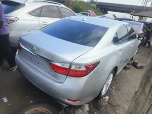 Lexus ES 350 FWD 2013 Silver