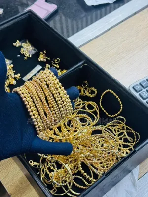 Photo - Gold Bracelet