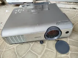 High Quality Toshiba Projector
