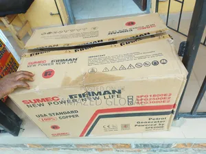 Standard Sumec - Spg3000e2 + 2tyres Automatic Generator Set