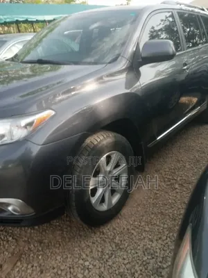 Toyota Highlander 3.5L 4WD 2013 Gray