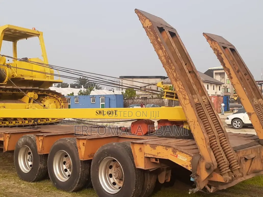 Lowbed Truck Is Available for Rent
