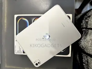 New Apple iPad Pro 11 (2024) 256 GB Silver