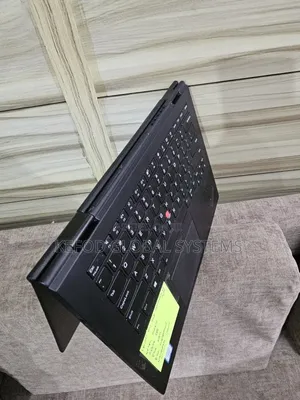Laptop Lenovo Thinkpad X1 Yoga 8GB Intel Core I7 SSD 256GB