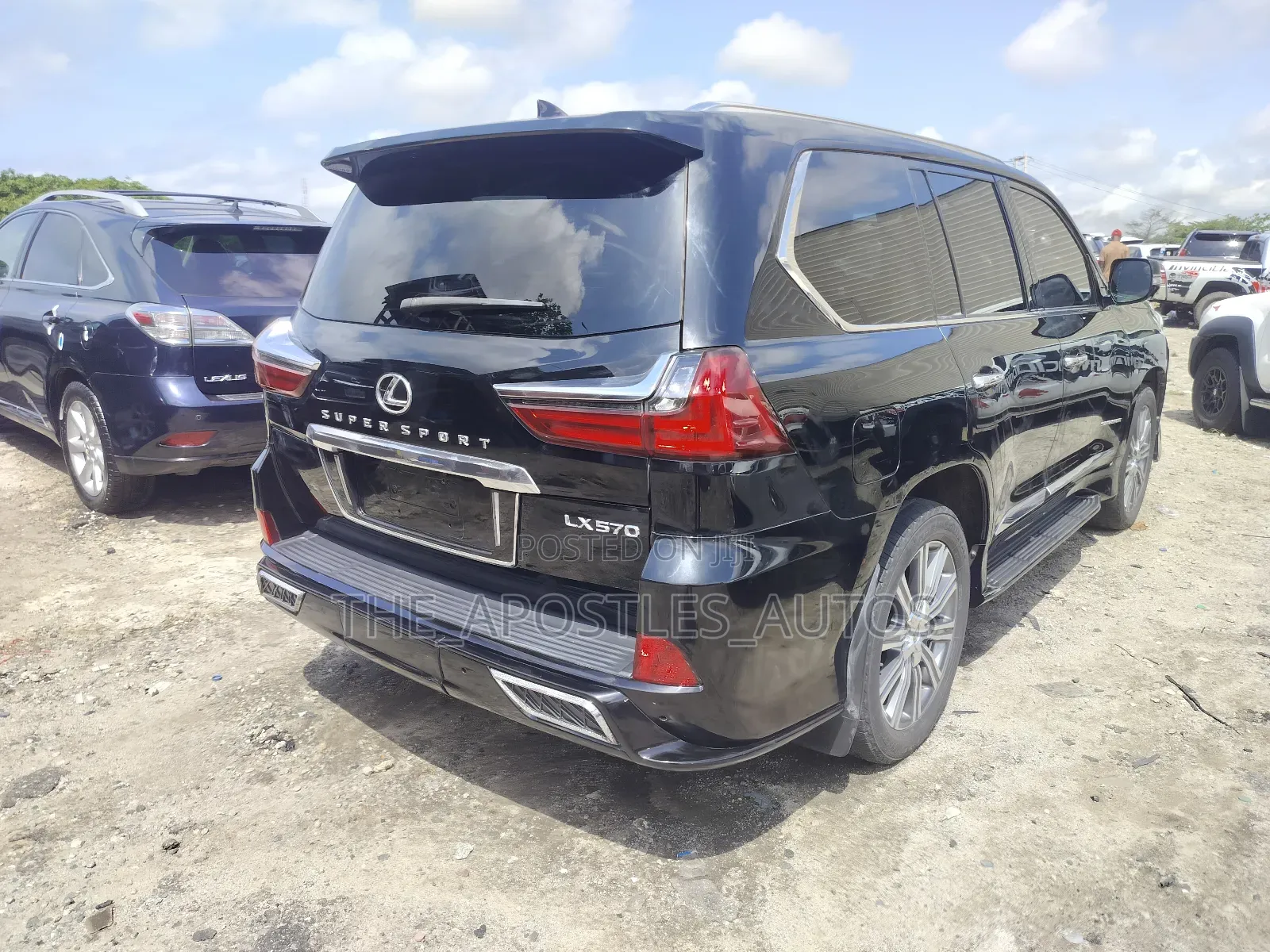 Lexus LX 570 AWD 2017 Black
