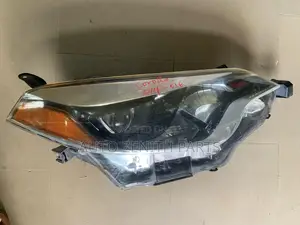 Headlight Toyota Corolla 2014-2016 R