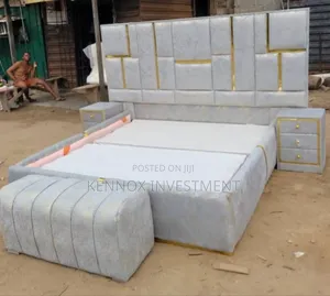 6 X 6 Quality Bedframe With 2 Bedside Drawers and Ottoman